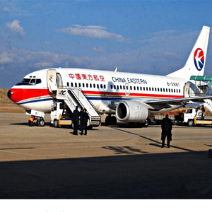 天津空运公司航空快运业稳步发展的原因是什么？